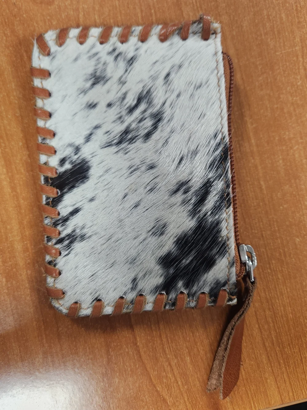 Hand-Tooled Floral Leather Cow Print Zip Coin Purse- Tan
